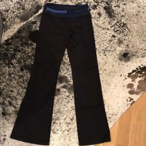 Lululemon yoga pants